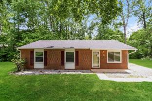 4201 S Jasmin Ct - Photo 1 of 1