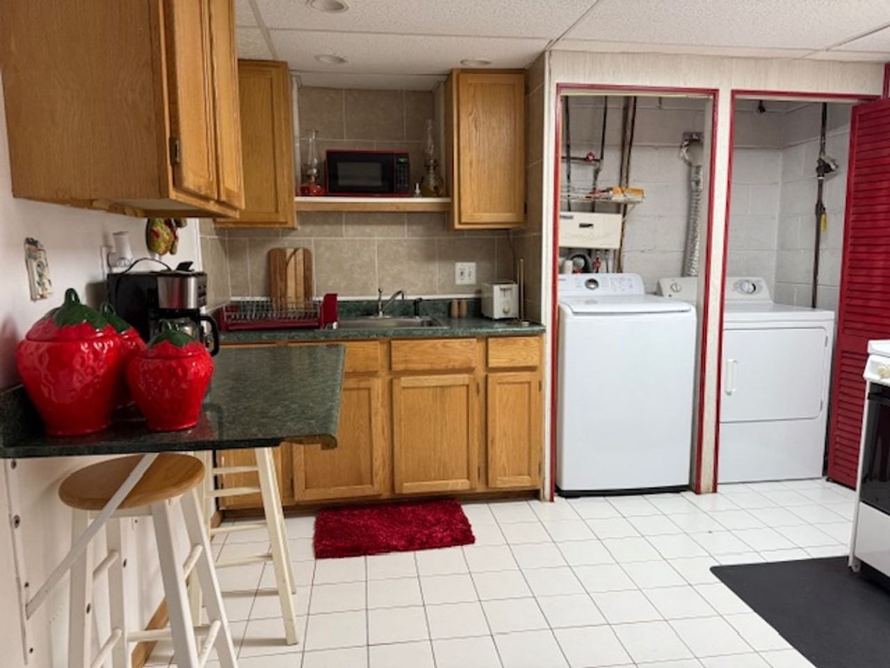 7705 7705 Earnshaw Drive - Photo 2 of 8