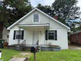 1104 Elvie St Se - Photo 1 of 1