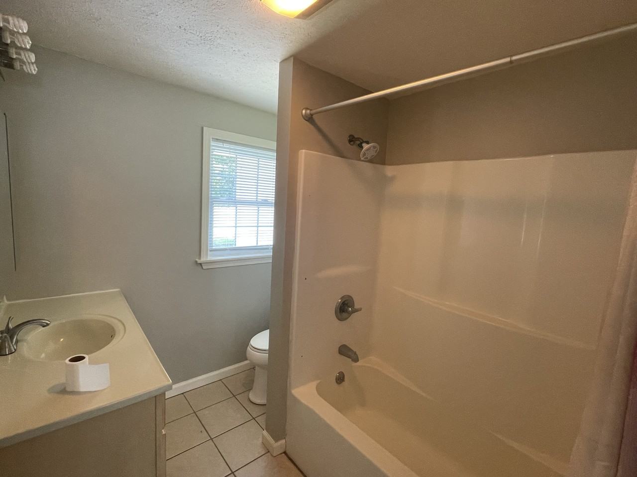 205 N Rushing St #NA - Photo 2 of 10