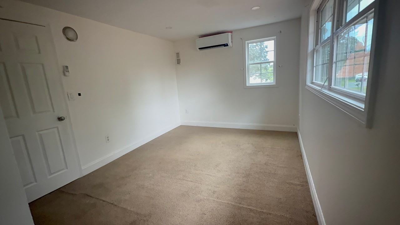 25 Fellows Rd #NA - Photo 3 of 14