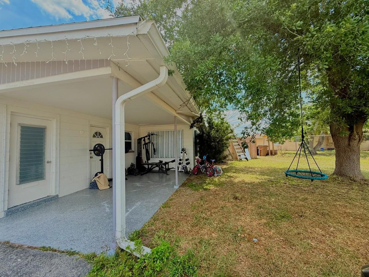 1104 E Jasmine Rd #NA - Photo 2 of 4
