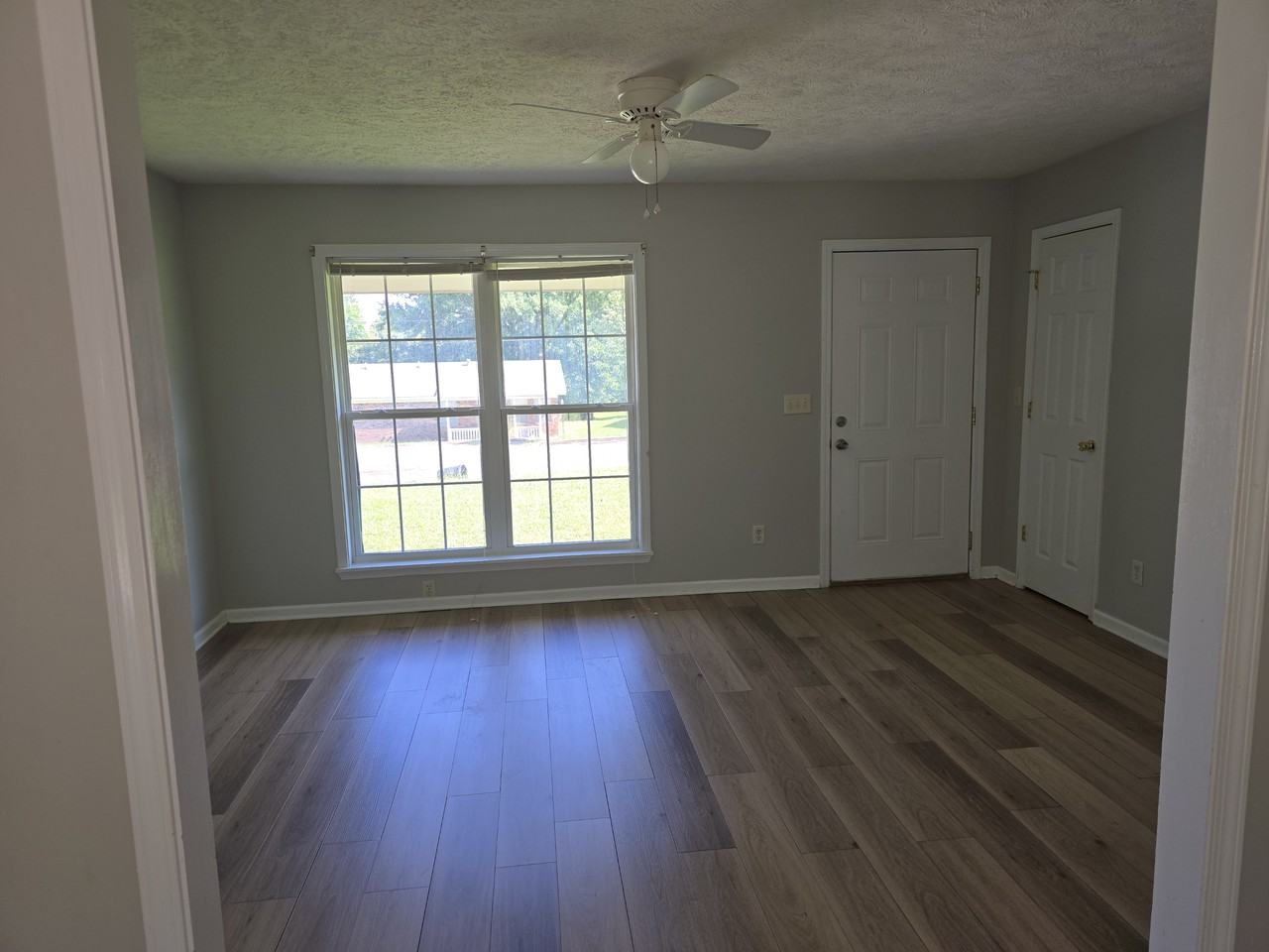 106 Mae St #NA - Photo 2 of 13