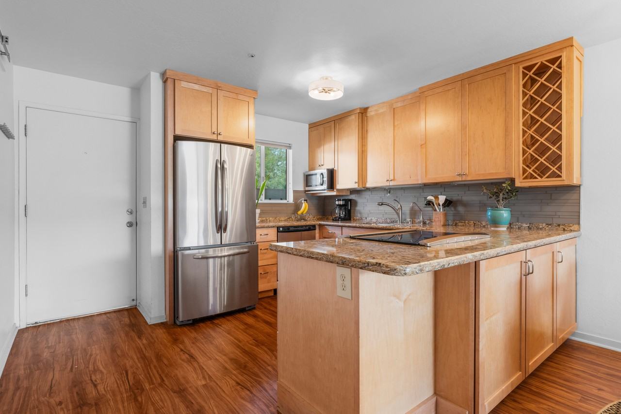 308 River St #C12 - Photo 3 of 25