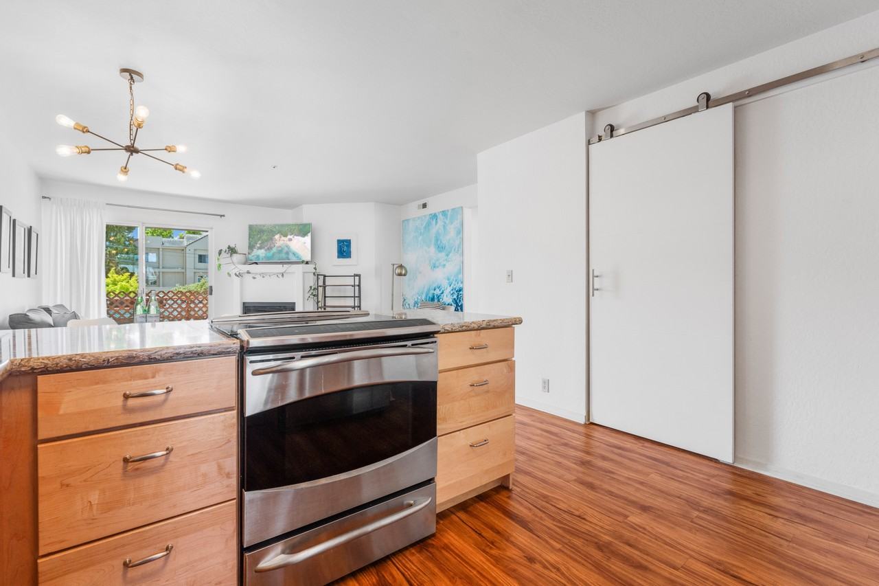 308 River St #C12 - Photo 5 of 25