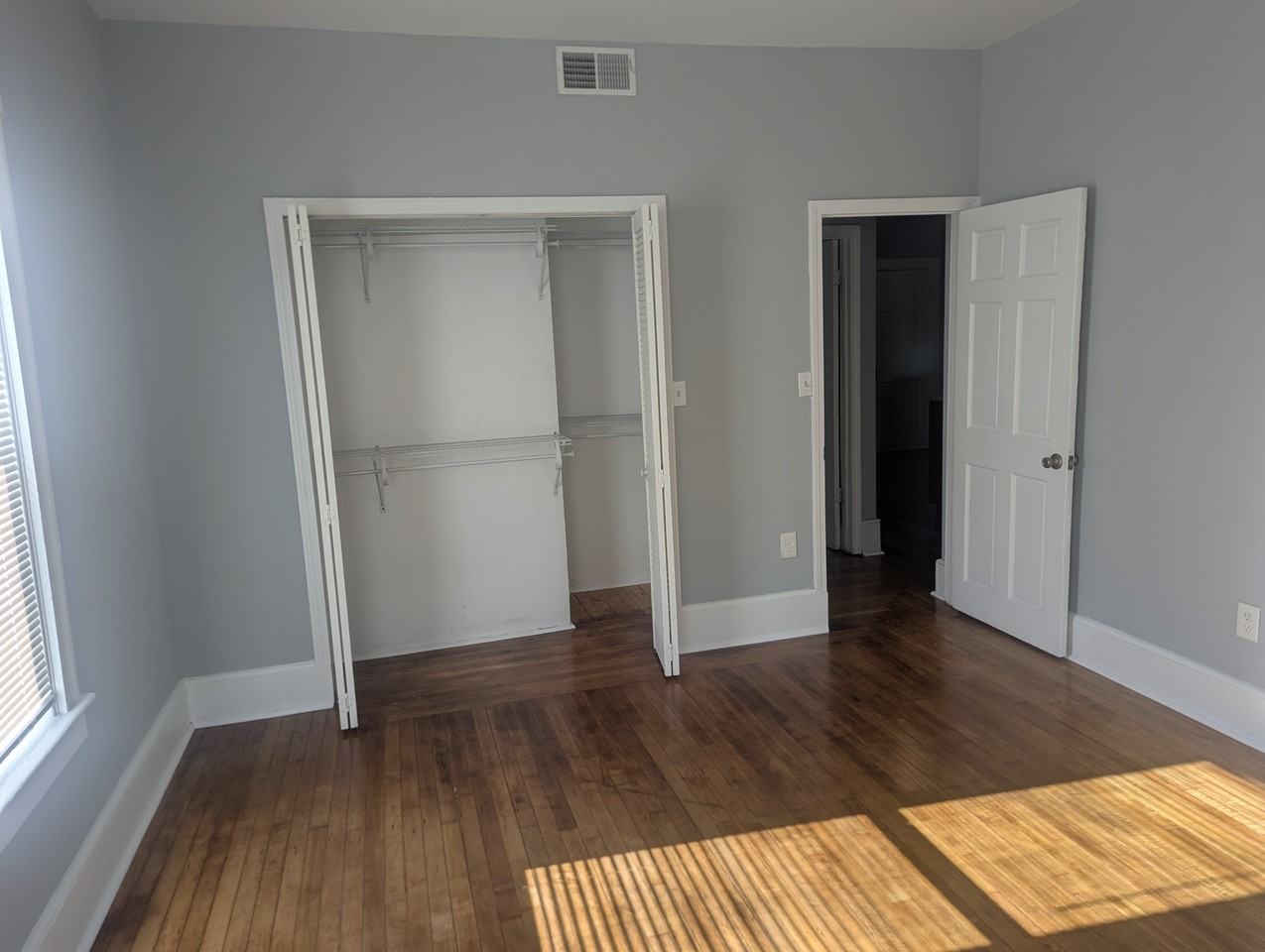 24 Banks St #1 - Photo 3 of 21