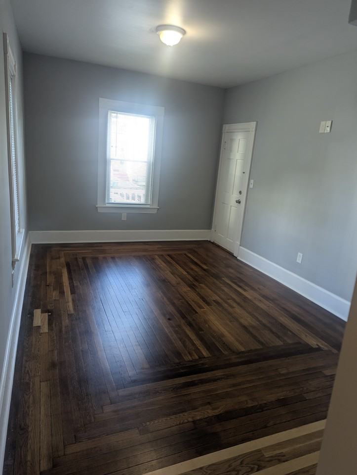 24 Banks St #1 - Photo 4 of 21