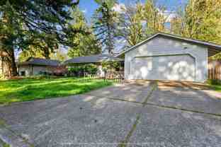 10100 Sw 52nd Ave - Photo 1 of 1