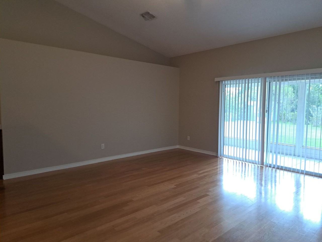 3413 Jasmine Trace Ln - Photo 6 of 45