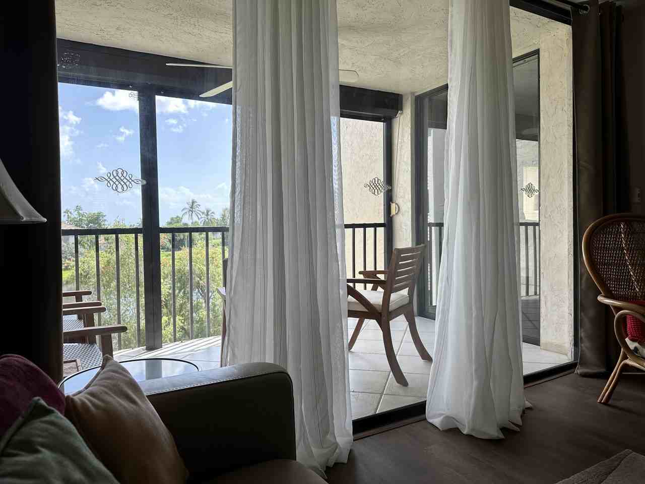 4200 Steamboat Bnd #401 - Photo 2 of 13