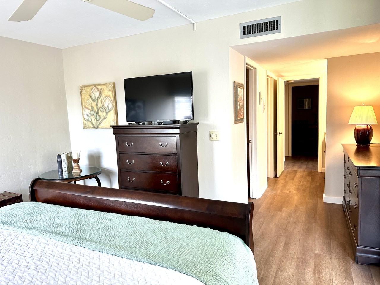 4200 Steamboat Bnd #401 - Photo 6 of 13