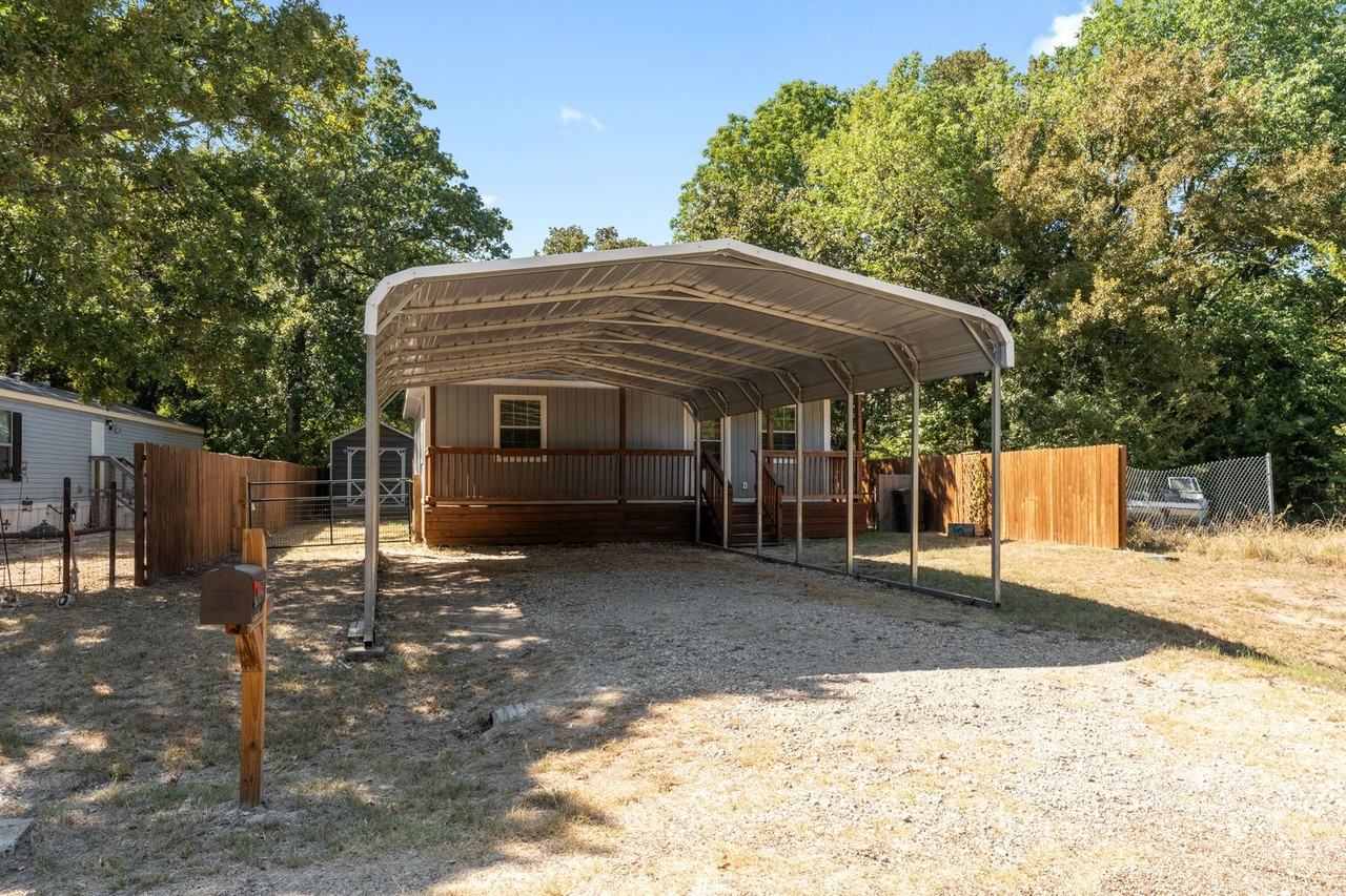 7659 Double Bridge Rd - Photo 2 of 26