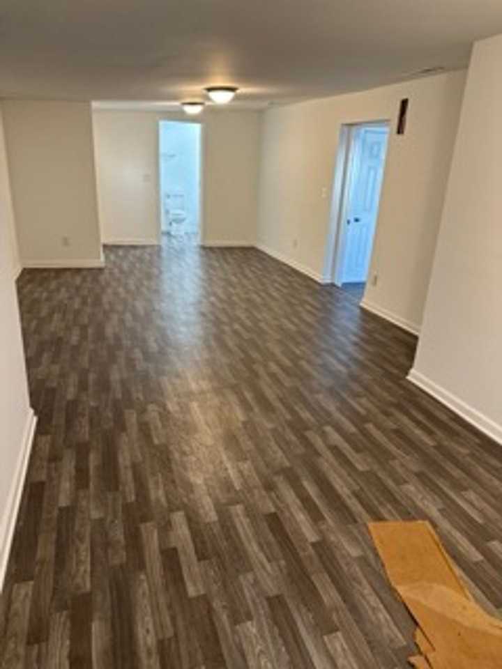 Cherokee Duplex - Photo 2 of 7