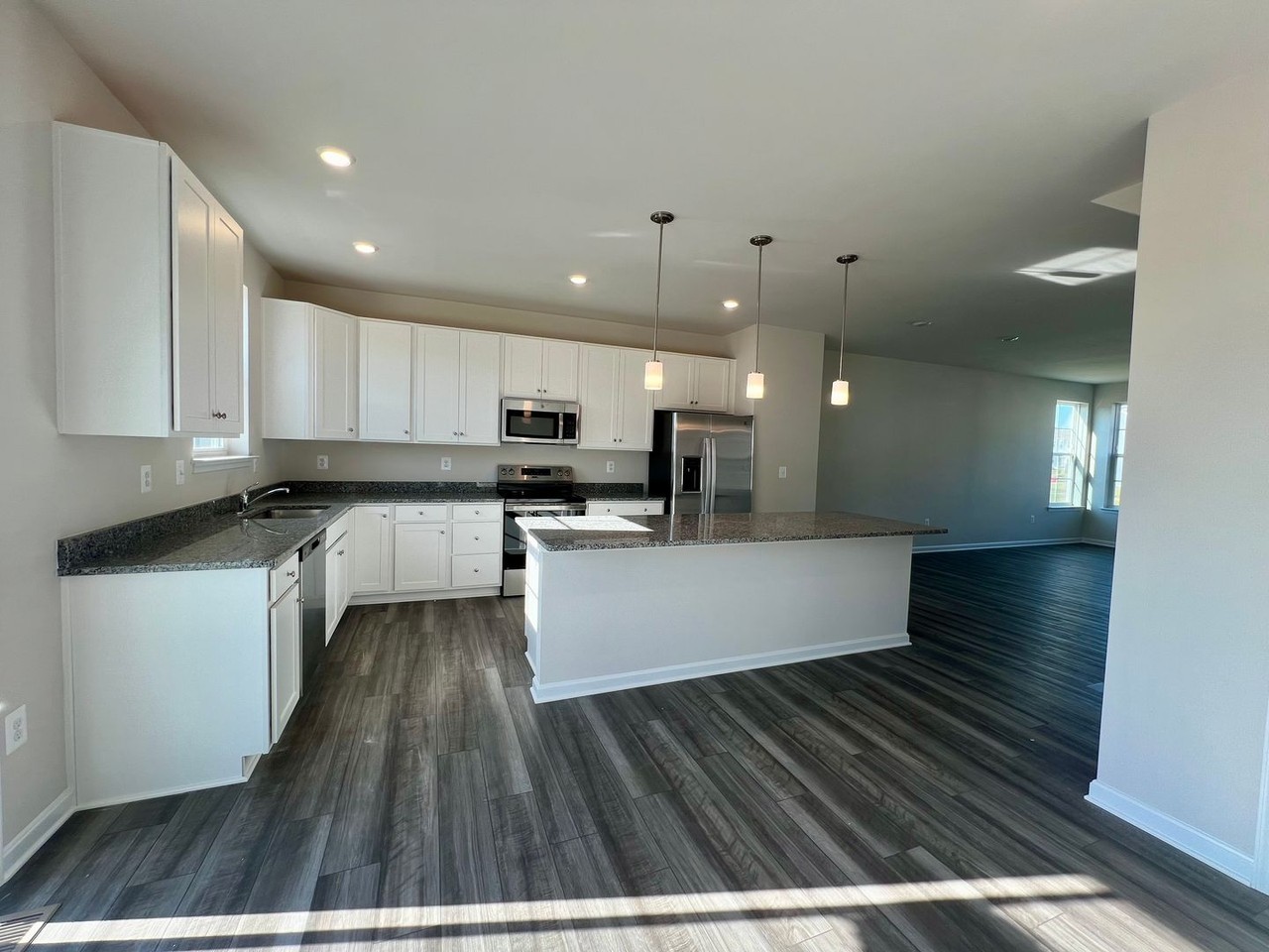 253 Telluride Way - Photo 6 of 26