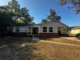 114 Suzanne Dr - Photo 1 of 1