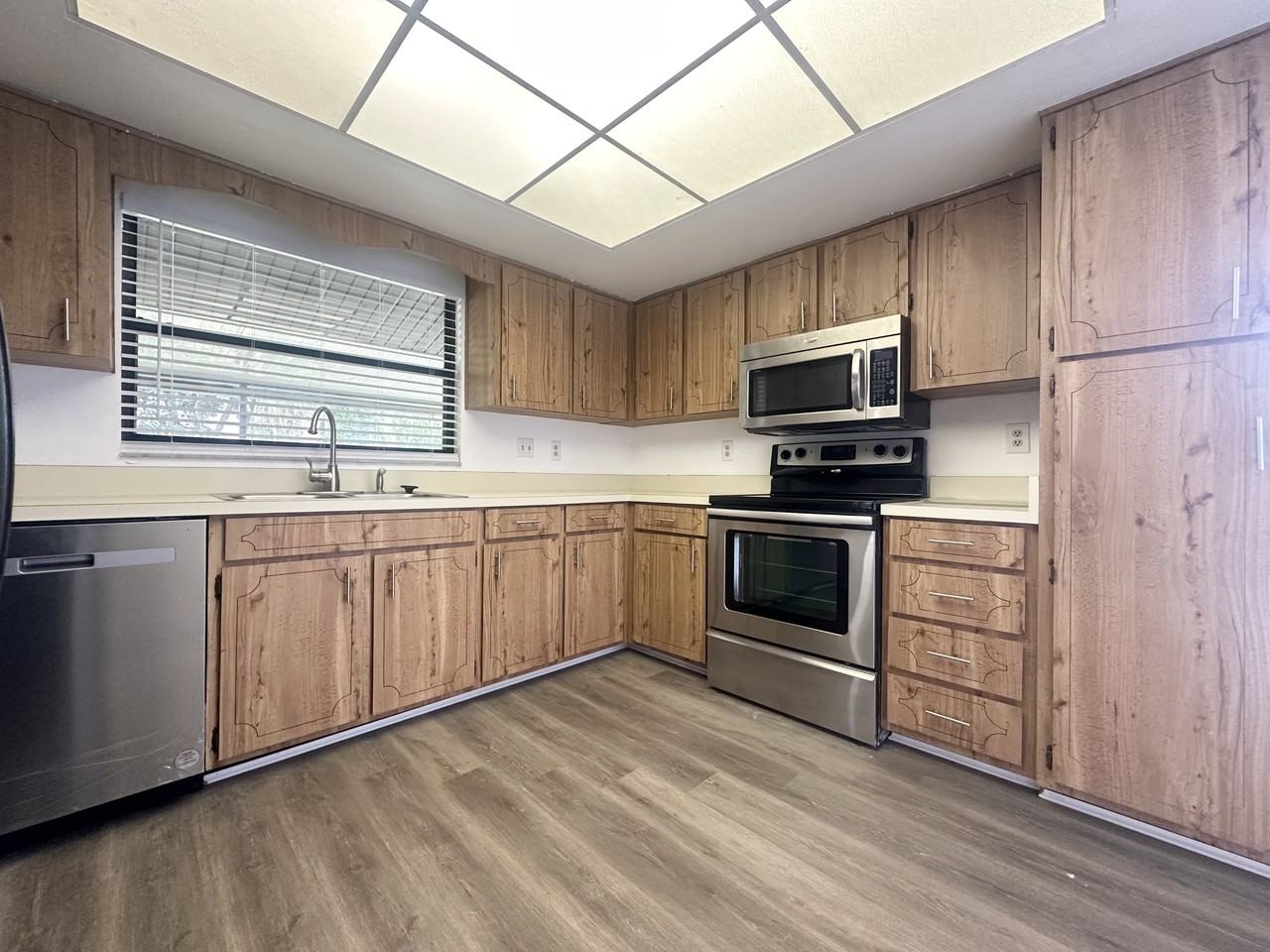 107 Maplewood Drive #NA - Photo 3 of 21