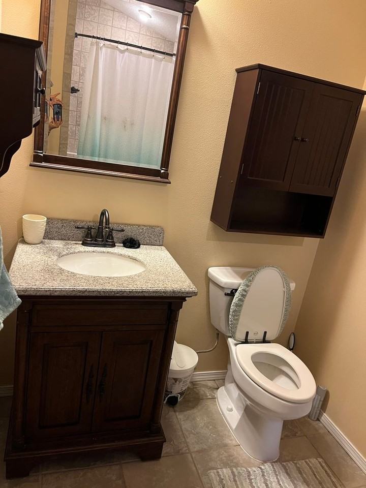 433 Ne 49th Ave - Photo 6 of 17