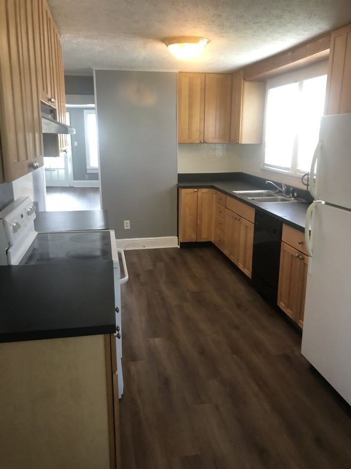 1646 Houston Avenue - Photo 5 of 11