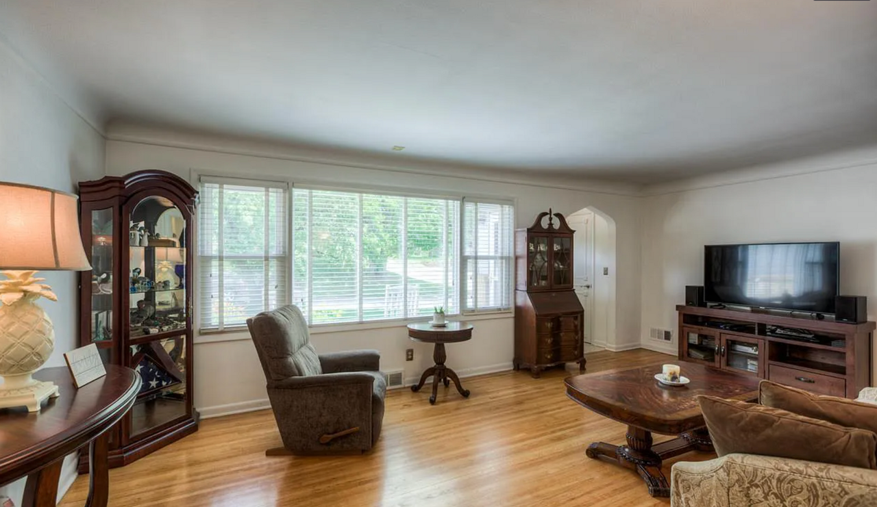 1504 N 60th St - Photo 2 of 21