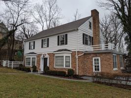 featured image of 3925 Clifton Ave