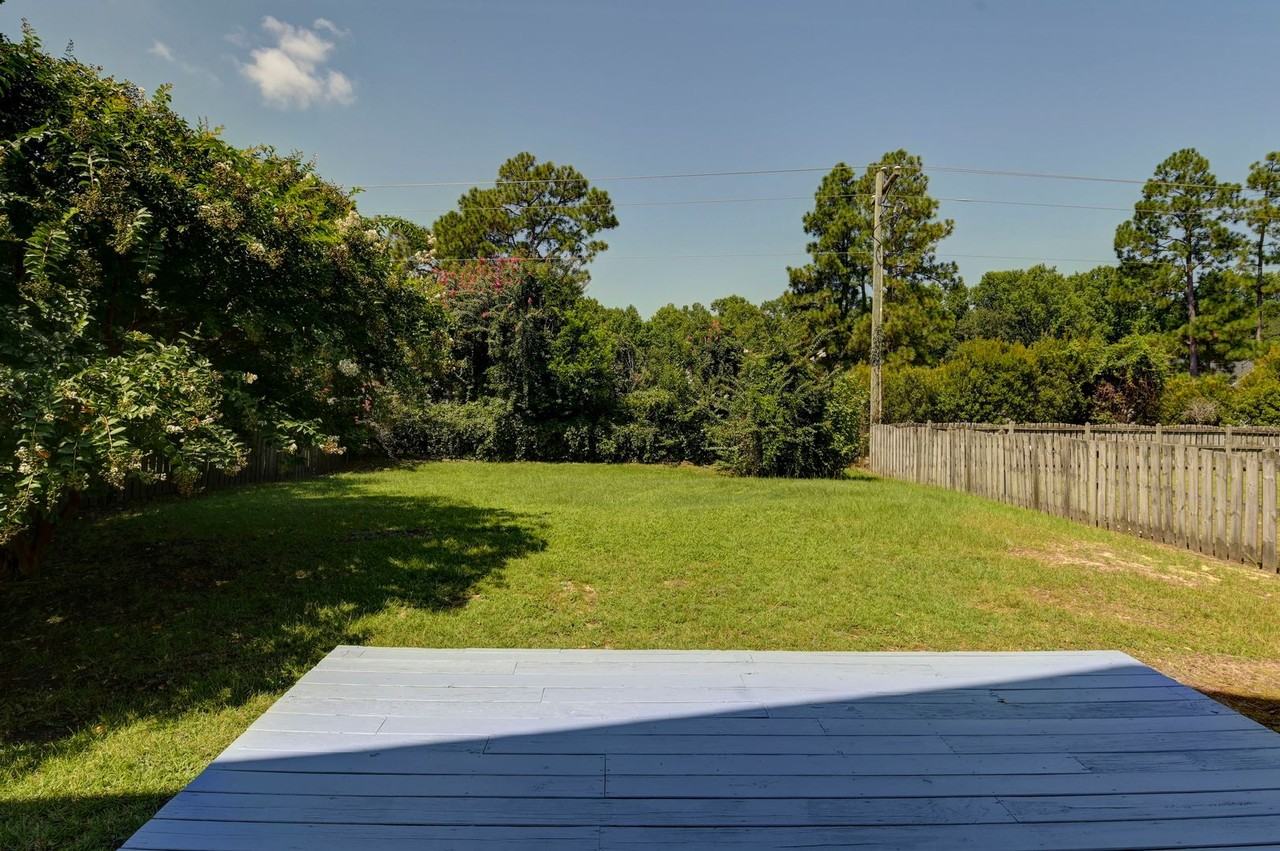 141 Wigmore Ln - Photo 2 of 38