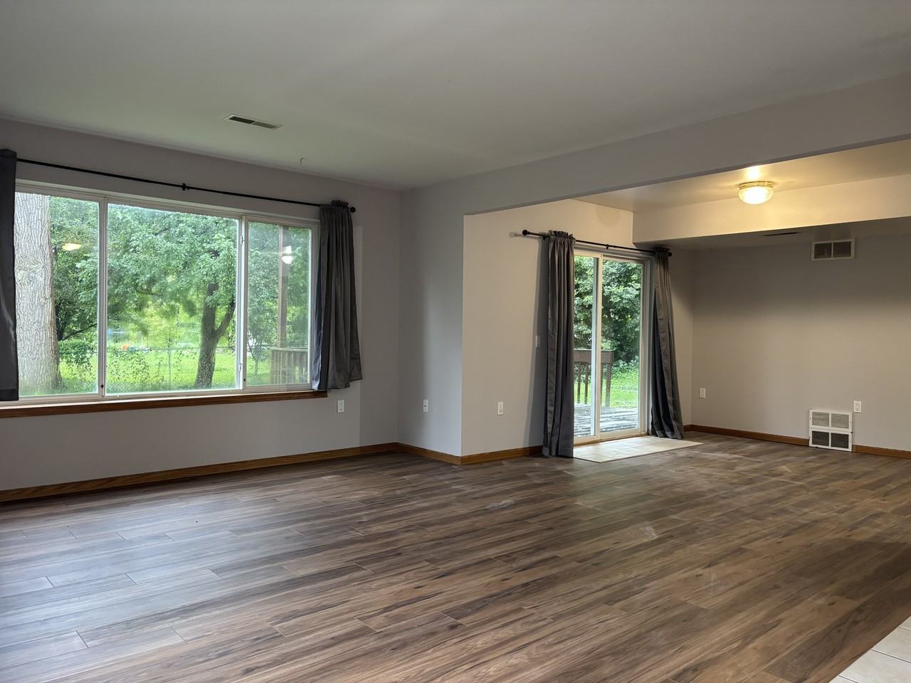 2105 Schlimgen Ave #1 - Photo 2 of 23