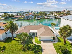 441 Palm Is Ne #NA - Photo 1 of 1
