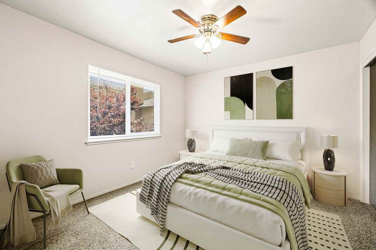 0712 - 1263 N Cedar St - Photo 4 of 35