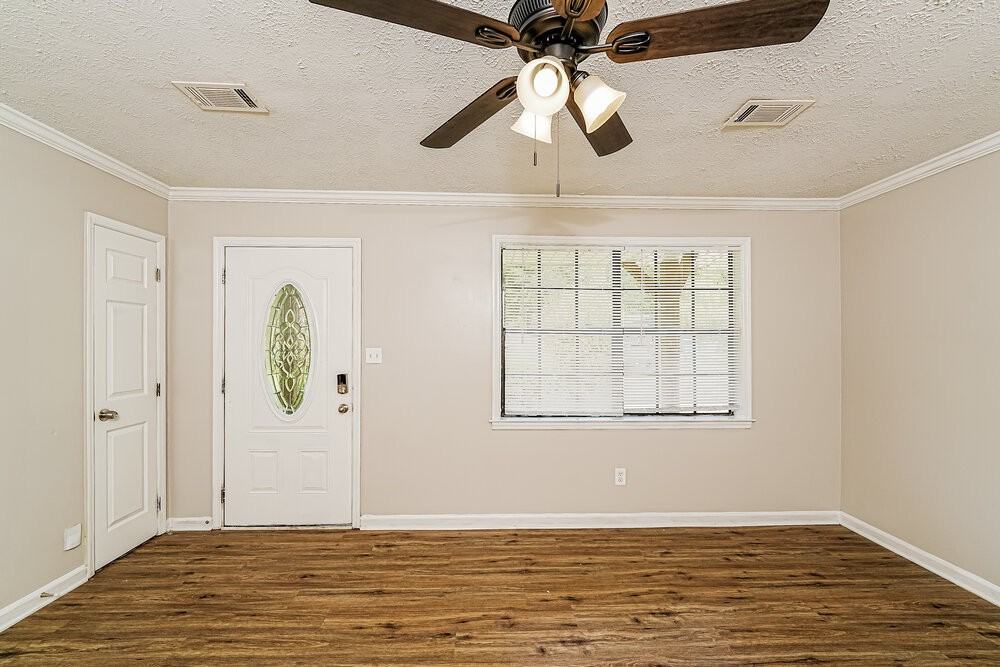 5124 Rye Cir - Photo 4 of 16