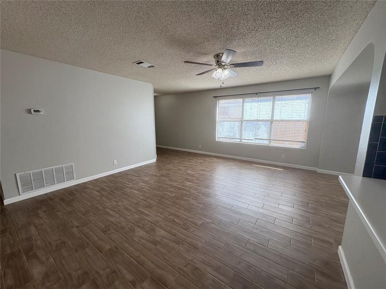 9617 Copper Creek Dr - Photo 6 of 26