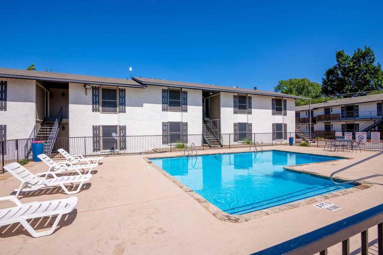 Woodwind - Photo 6 of 6