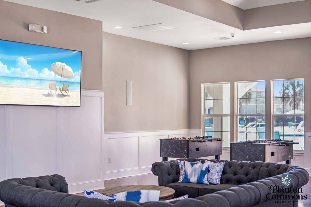 Blanton Commons Apartments - Photo 6 of 42