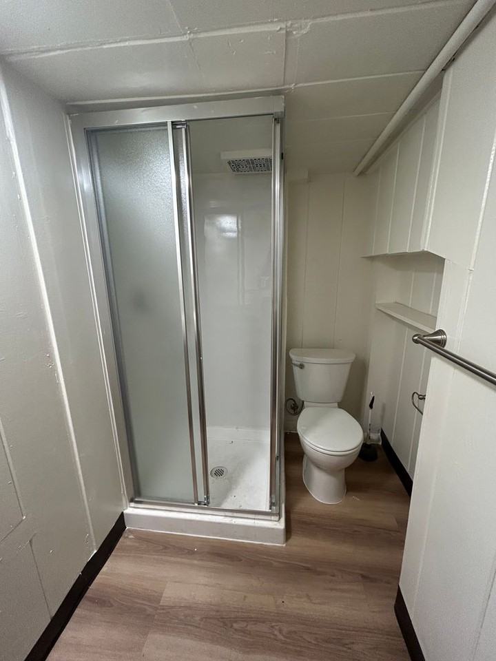 426 Se Byers Ave - Photo 5 of 8