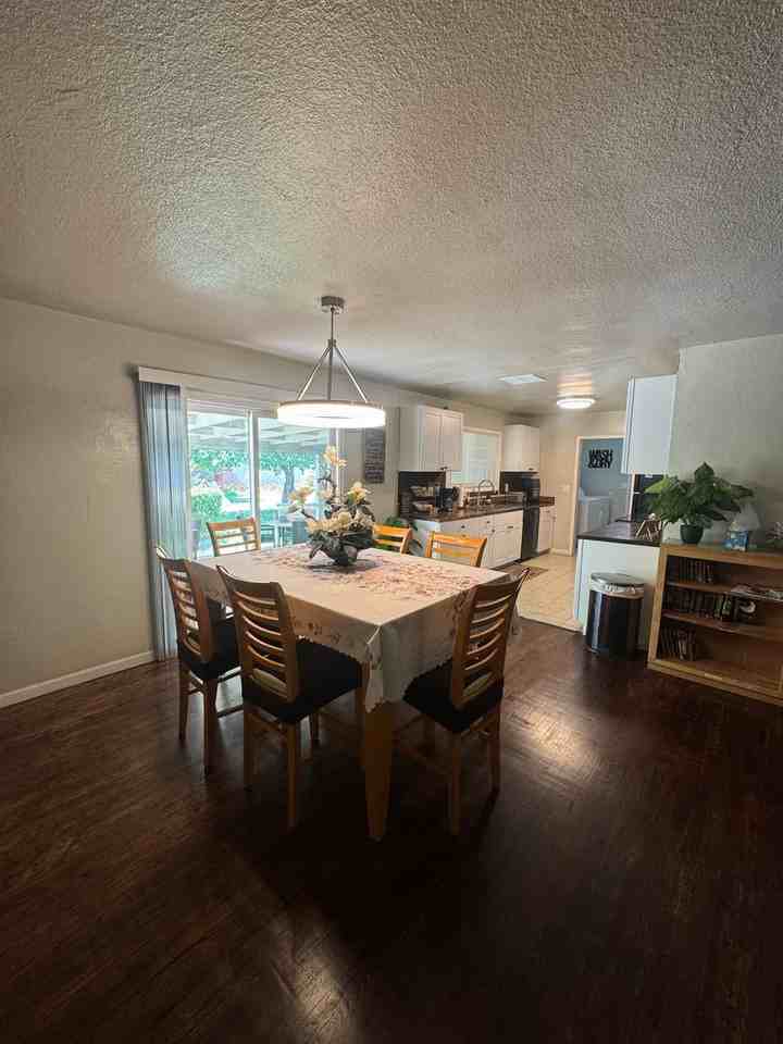 3910 Churn Creek Rd - Photo 7 of 23