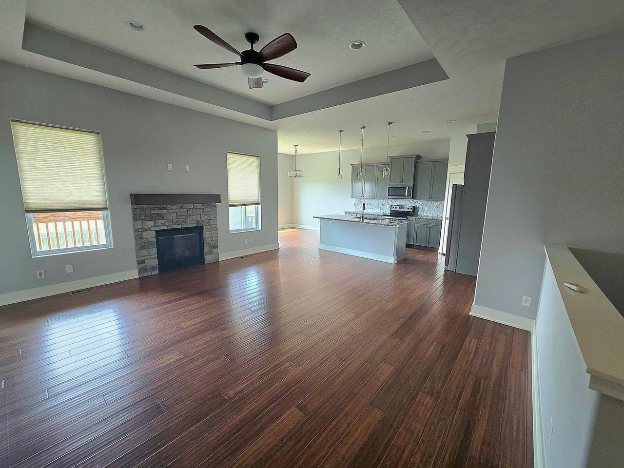 7833 Hayek Dr - Photo 2 of 28