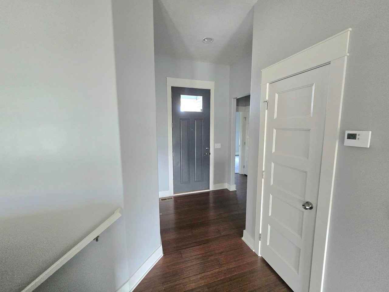 7833 Hayek Dr - Photo 3 of 28