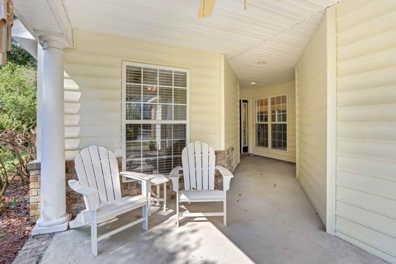 120 Oak Ridge Cir - Photo 3 of 26