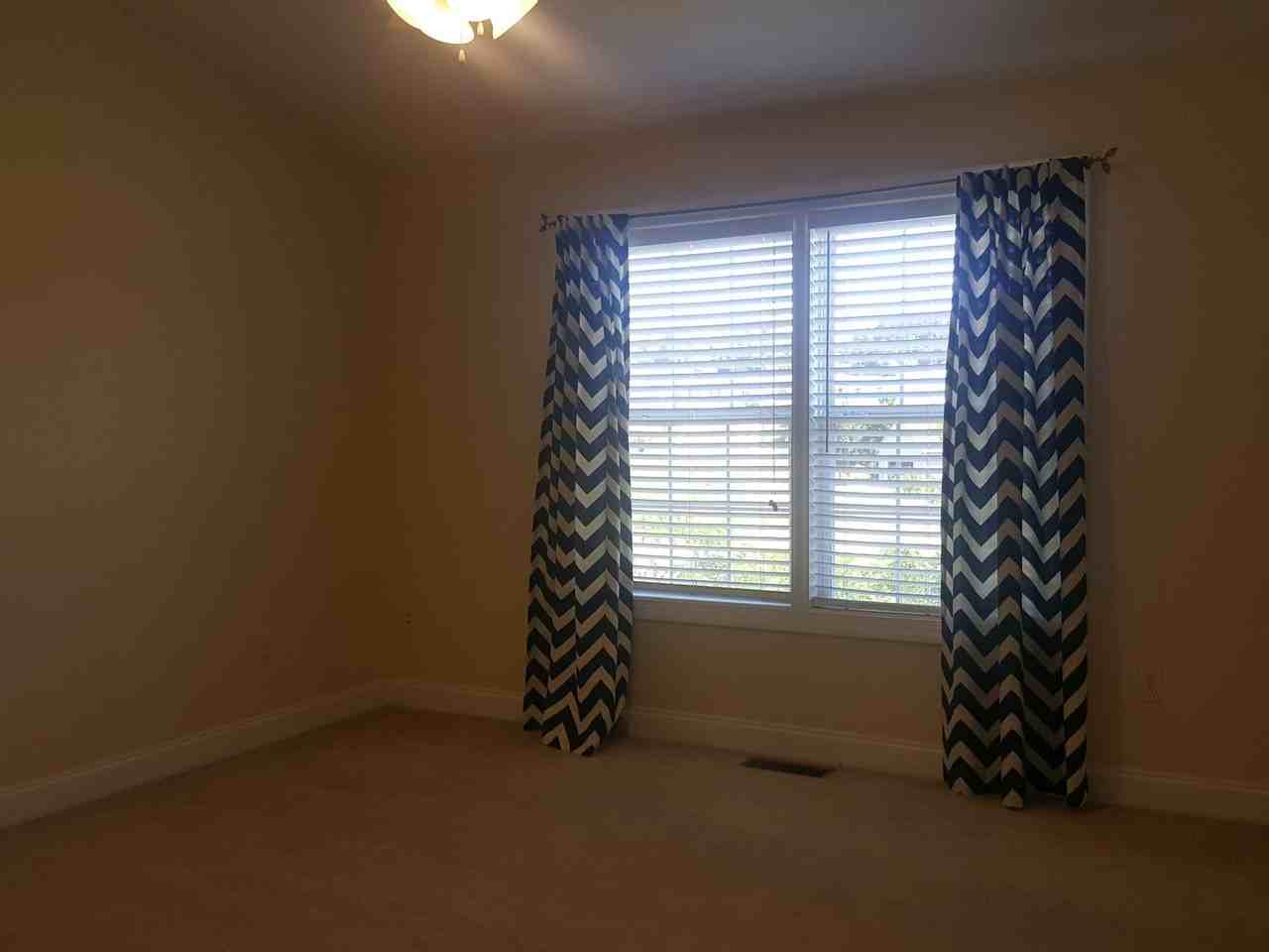 230 Willow Oak Dr - Photo 6 of 8