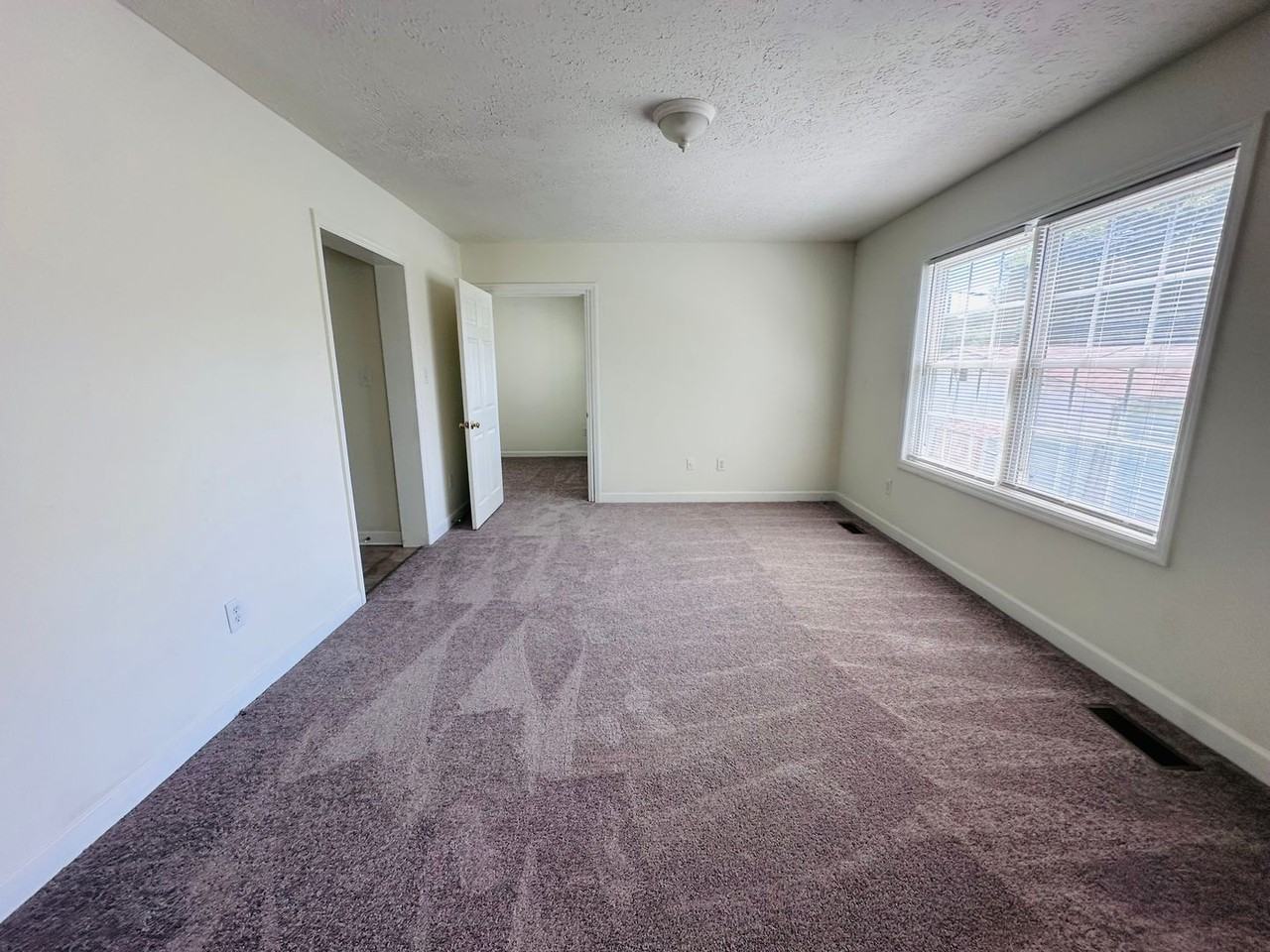 905 Progress St Nw - Photo 6 of 12