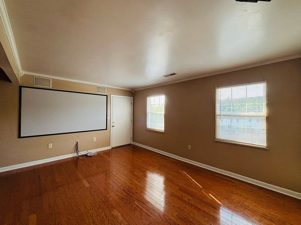 307 Loudon Rd #531 - Photo 4 of 12