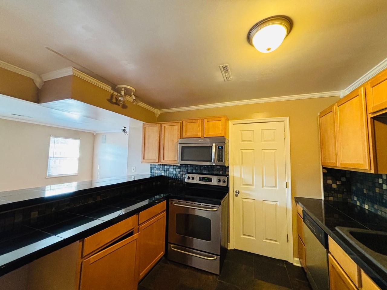 307 Loudon Rd #531 - Photo 6 of 12