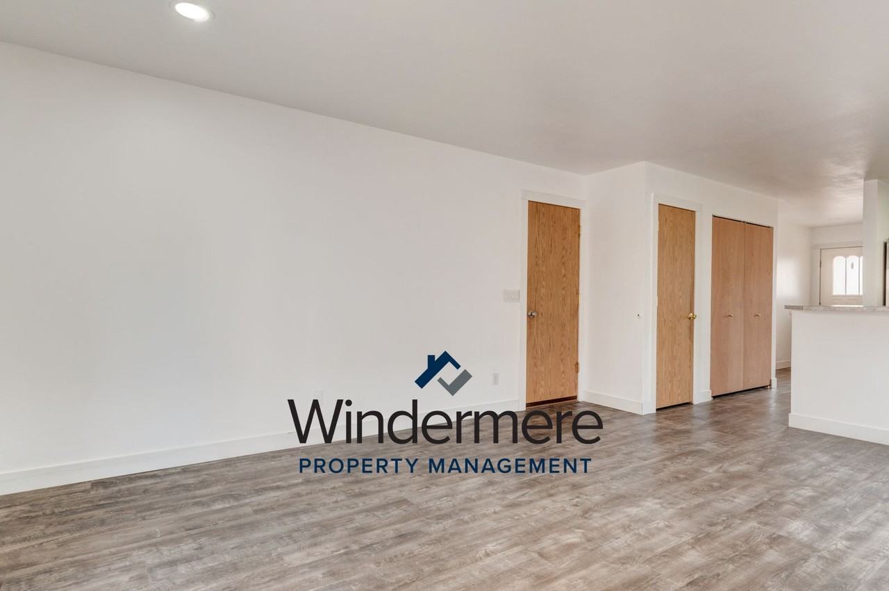 1153 Ne Cordero Pl - Photo 6 of 19