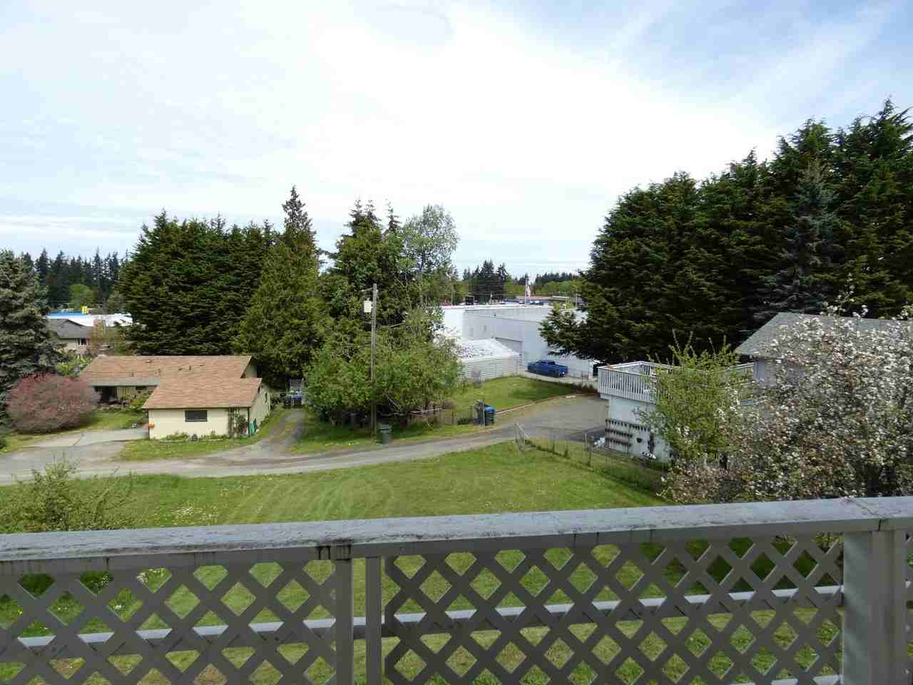 1729 E 3rd St - Photo 3 of 22