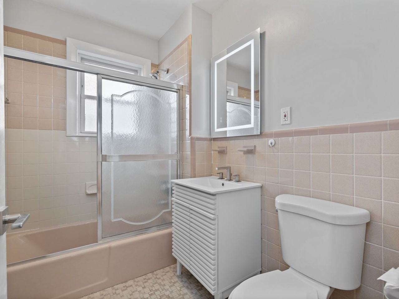 16 Windsor Rd - Photo 7 of 8