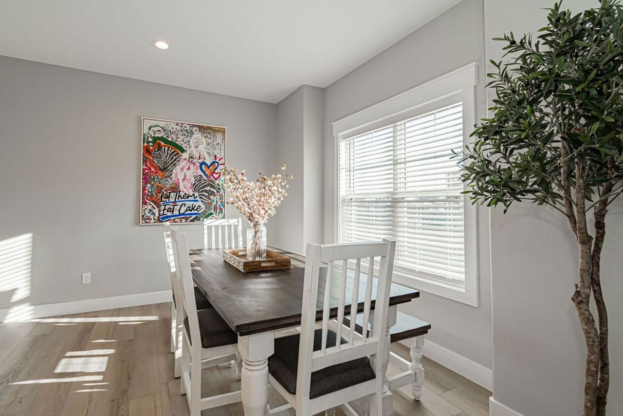 1415 Fremont Ave - Photo 3 of 22