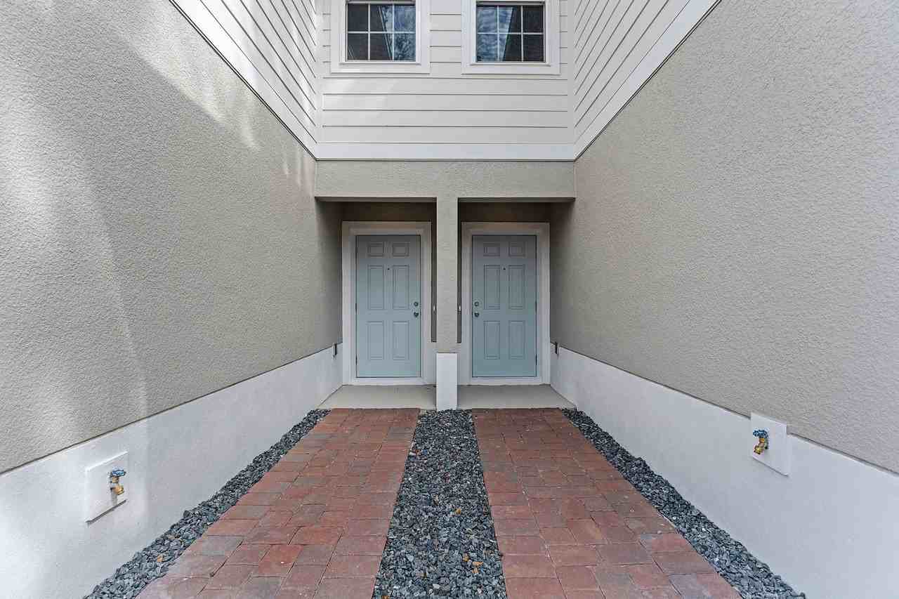 2400 Mercury Way - Photo 4 of 33