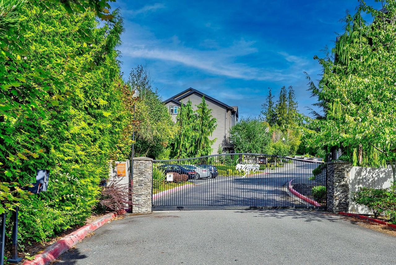 4792 Caymus Ln - Photo 2 of 27