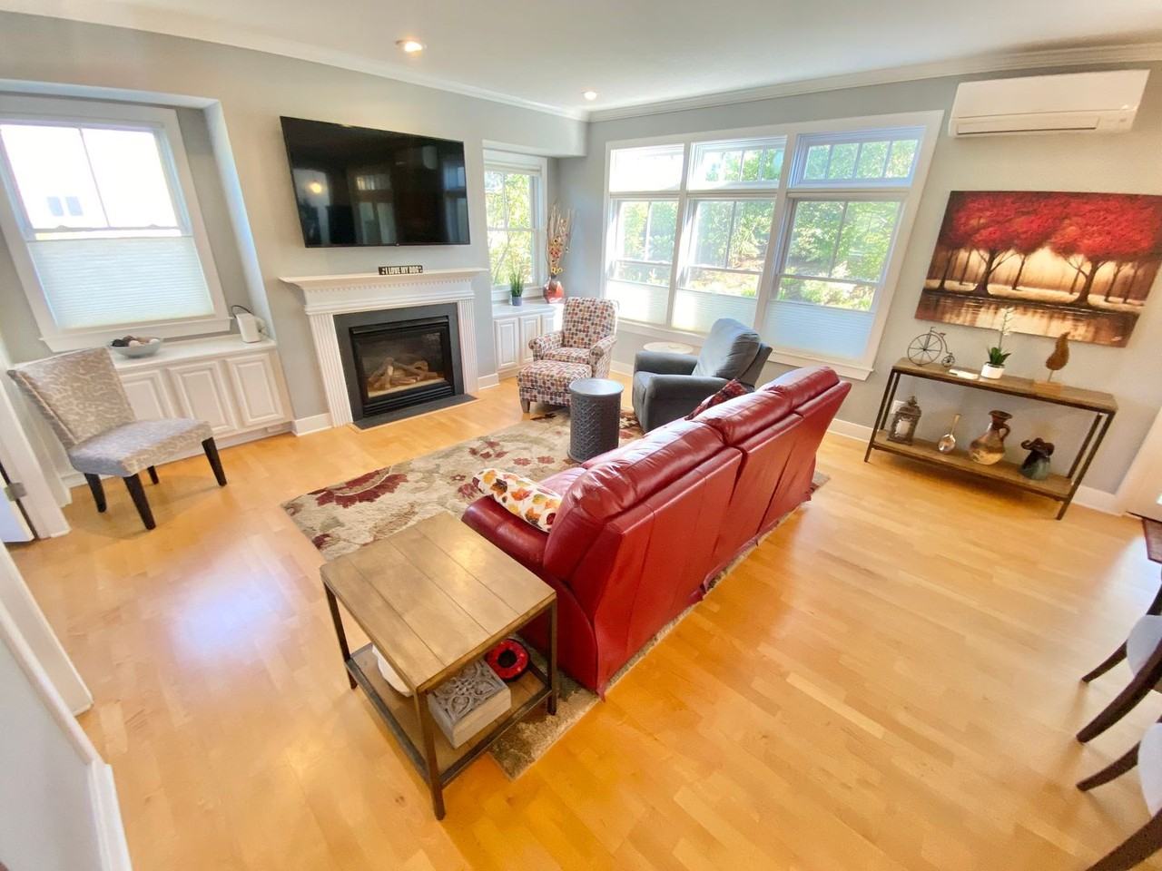 120 Fairway Dr - Photo 4 of 42