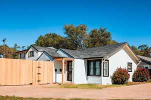 featured image of 2436 24th St