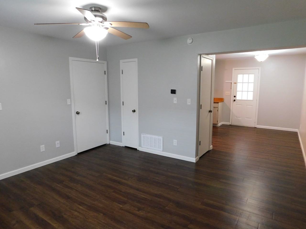 2628 E Kantz Dr - Photo 5 of 12